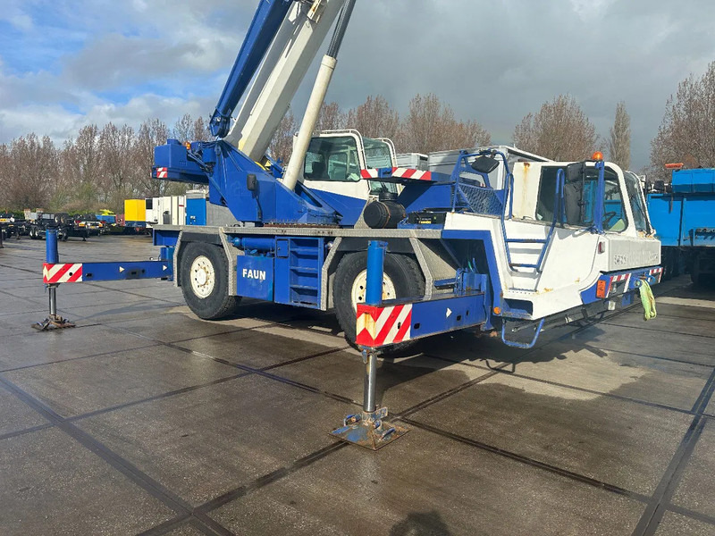 Faun ATF 30-2l 4X4 - رافعة لجميع التضاريس: صور 4 Faun ATF 30-2l 4X4 - رافعة لجميع التضاريس: صور 4