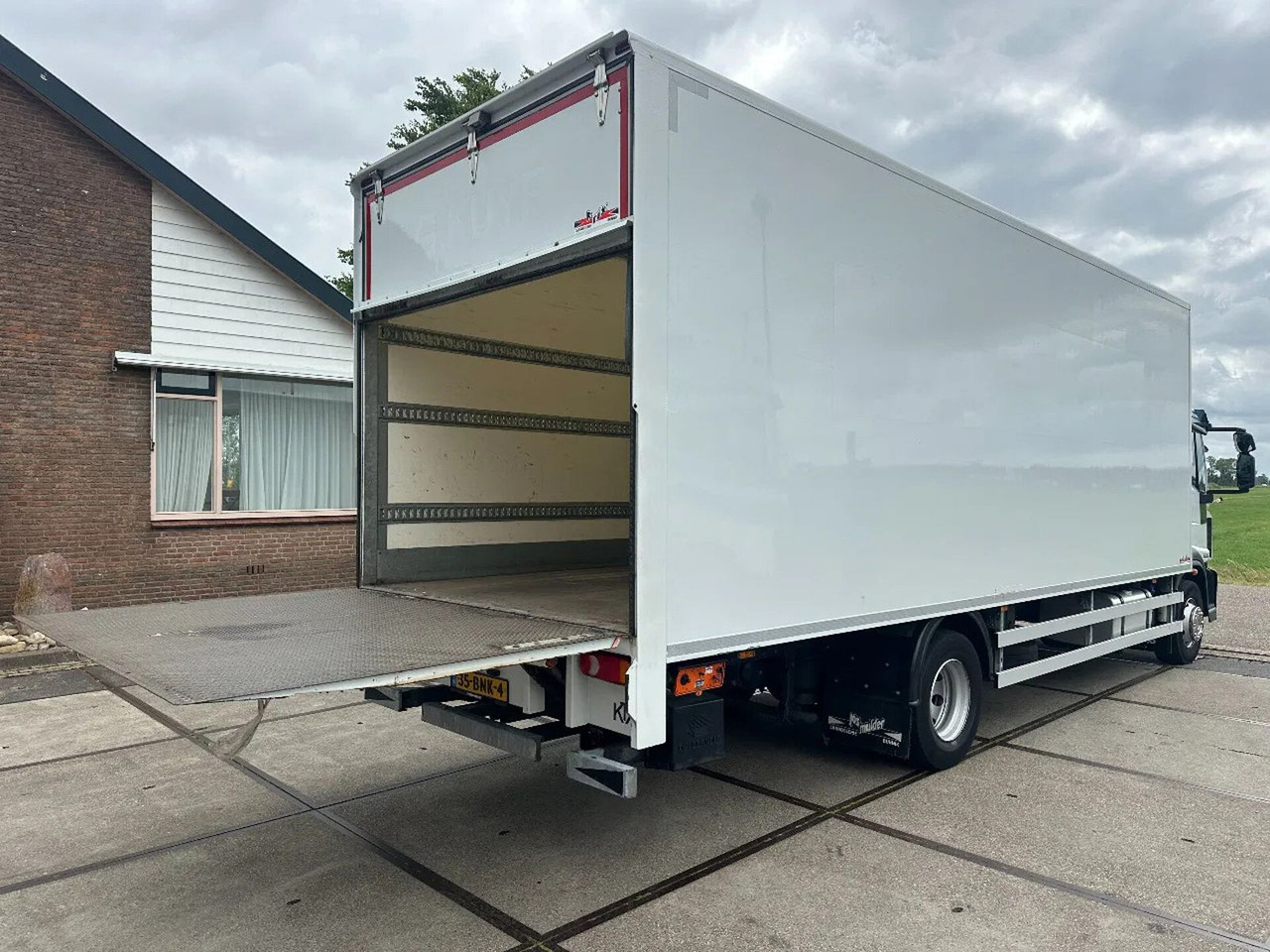 Iveco ML 150 -220, DHOLLANDIA LIFT, BOX 760X250X250 CM - بصندوق مغلق شاحنة: صور 4 Iveco ML 150 -220, DHOLLANDIA LIFT, BOX 760X250X250 CM - بصندوق مغلق شاحنة: صور 4