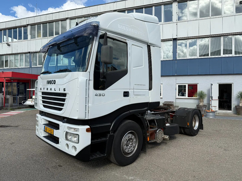 Iveco Stralis 440.43 440E43 EURO 3 MET RETARDER - شاحنة جرار: صور 1 Iveco Stralis 440.43 440E43 EURO 3 MET RETARDER - شاحنة جرار: صور 1