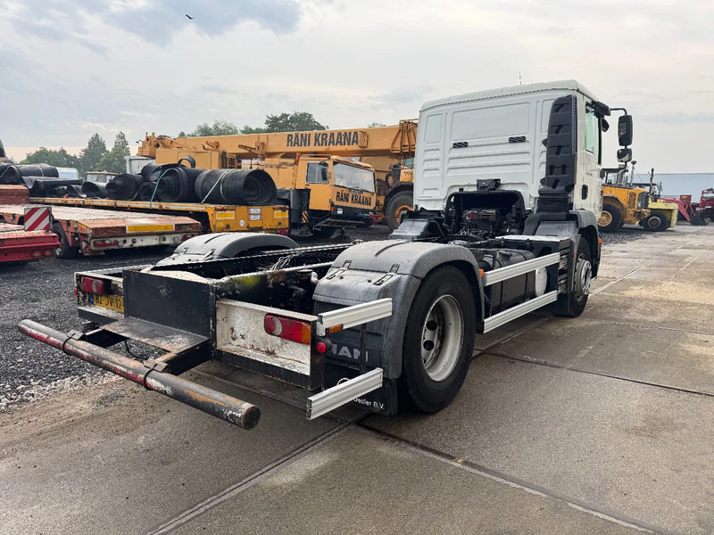 MAN TGM 18.340 4X2 EURO 5 CHASSIS - الشاسيه شاحنة: صور 4 MAN TGM 18.340 4X2 EURO 5 CHASSIS - الشاسيه شاحنة: صور 4
