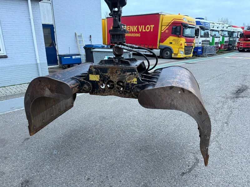 MAN TGS 35.480 8X4 + HMF 2420-K3 REMOTE + TIPPER - قلابات, شاحنة كرين: صور 4 MAN TGS 35.480 8X4 + HMF 2420-K3 REMOTE + TIPPER - قلابات, شاحنة كرين: صور 4