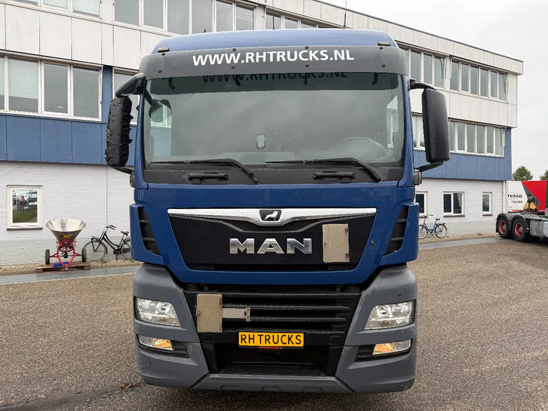 MAN TGX 26.460 6X2 - شاحنة جرار: صور 2 MAN TGX 26.460 6X2 - شاحنة جرار: صور 2