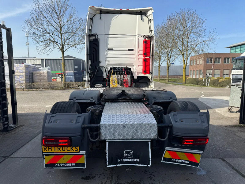 MAN TGX 26.500 6X2 - EURO 6 + LIFTING AXLE - شاحنة جرار: صور 5 MAN TGX 26.500 6X2 - EURO 6 + LIFTING AXLE - شاحنة جرار: صور 5