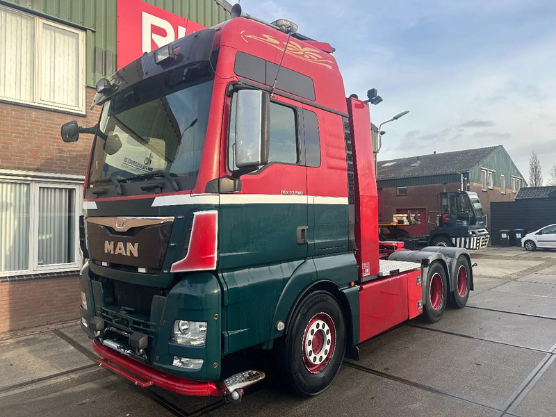 MAN TGX 33.560 6x4 160 TON, INTARDER - شاحنة جرار: صور 1 MAN TGX 33.560 6x4 160 TON, INTARDER - شاحنة جرار: صور 1