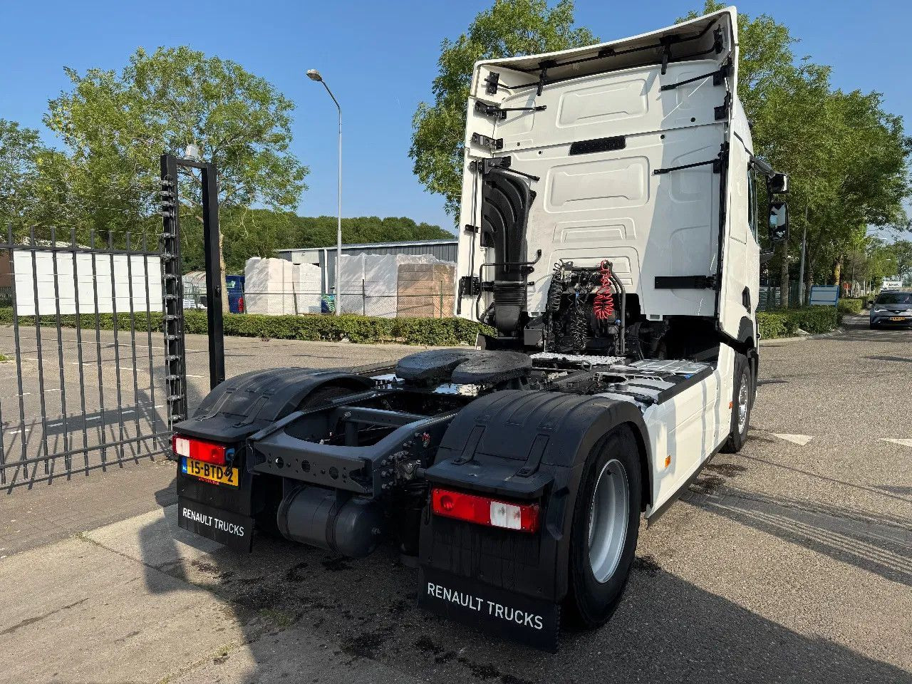 Renault T440 - 13-LITER ENGINE! - EURO 6 SKIRTS SPOILER - شاحنة جرار: صور 5 Renault T440 - 13-LITER ENGINE! - EURO 6 SKIRTS SPOILER - شاحنة جرار: صور 5