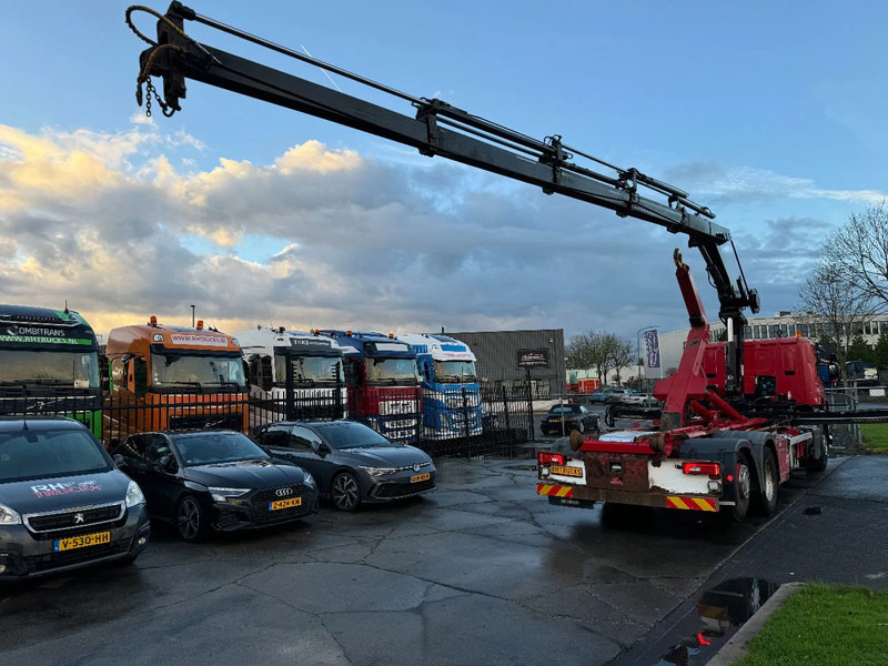 Scania P320 6X2 - EURO 6 + HIAB XS 144 HIPRO + REMOTE + HIAB HOOK + RETARDER - شاحنة كرين: صور 4 Scania P320 6X2 - EURO 6 + HIAB XS 144 HIPRO + REMOTE + HIAB HOOK + RETARDER - شاحنة كرين: صور 4