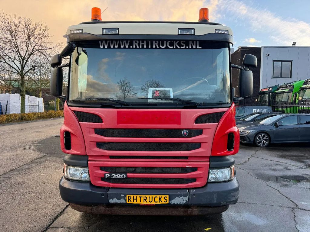 Scania P320 6X2 - EURO 6 + HIAB XS 144 HIPRO + REMOTE + - شاحنة كرين, شاحنة ذات الخطاف: صور 3 Scania P320 6X2 - EURO 6 + HIAB XS 144 HIPRO + REMOTE + - شاحنة كرين, شاحنة ذات الخطاف: صور 3