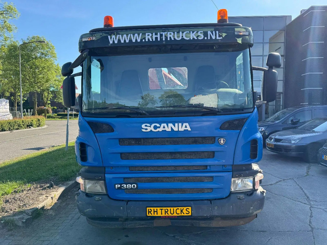 Scania P380 8X4 PALFINGER HOOK + PALFINGER PK16502 + RE - شاحنة كرين: صور 5 Scania P380 8X4 PALFINGER HOOK + PALFINGER PK16502 + RE - شاحنة كرين: صور 5