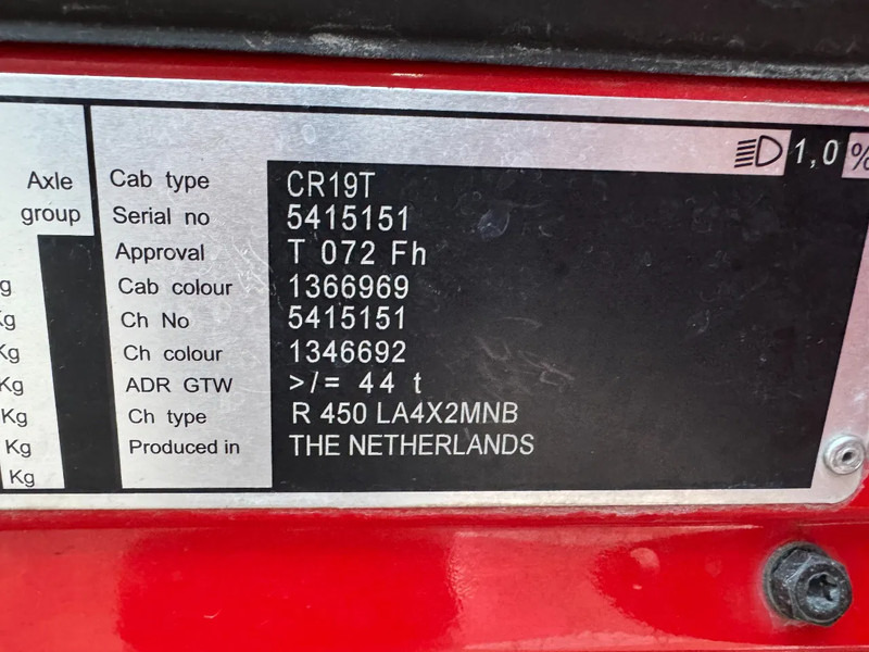 شاحنة جرار Scania R450 4X2 EURO 6 SKIRTS STANDAIRCO: صور 14 شاحنة جرار Scania R450 4X2 EURO 6 SKIRTS STANDAIRCO: صور 14