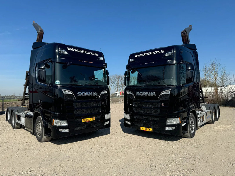 Scania R580 V8 6X2 VDL HOOK 20T RETARDER EURO 6 2 UNITS - شاحنة ذات الخطاف: صور 1 Scania R580 V8 6X2 VDL HOOK 20T RETARDER EURO 6 2 UNITS - شاحنة ذات الخطاف: صور 1