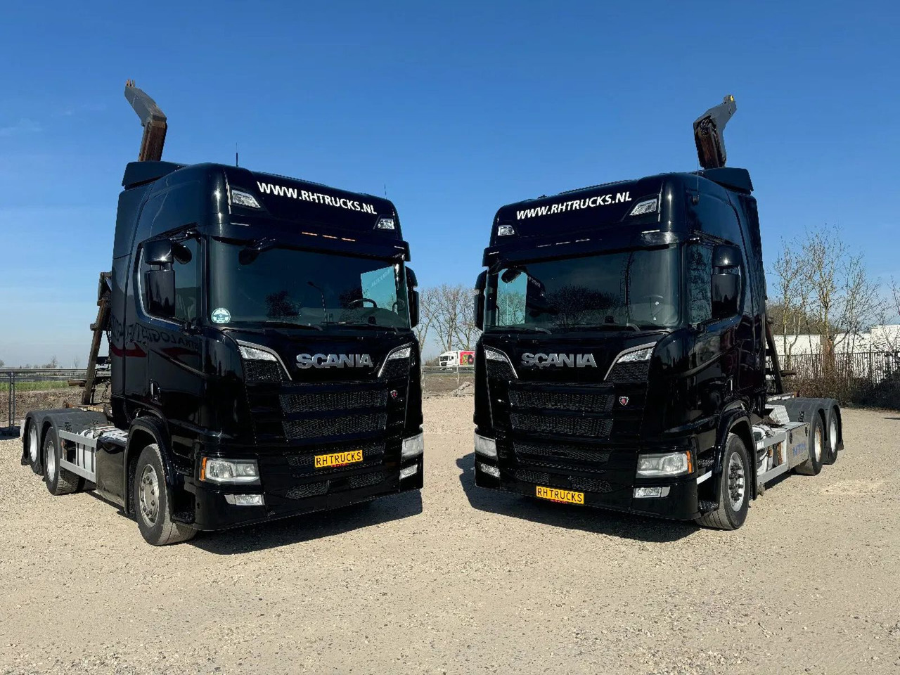 Scania R580 V8 6X2 VDL HOOK 20T RETARDER EURO 6 2 UNITS - شاحنة ذات الخطاف: صور 1 Scania R580 V8 6X2 VDL HOOK 20T RETARDER EURO 6 2 UNITS - شاحنة ذات الخطاف: صور 1