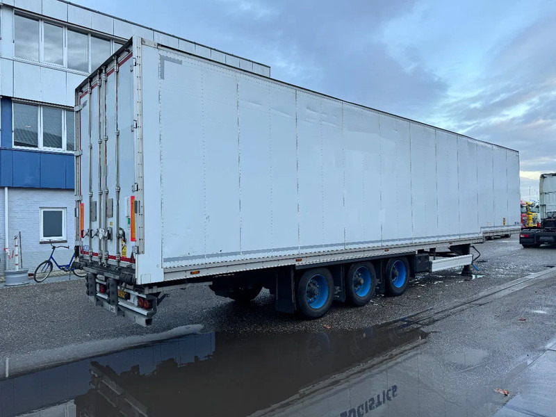 Talson F1227 CT-03 ROLLENBAAN 3X BPW AXLE DAMAGED - بصندوق مغلق نصف مقطورة: صور 3 Talson F1227 CT-03 ROLLENBAAN 3X BPW AXLE DAMAGED - بصندوق مغلق نصف مقطورة: صور 3