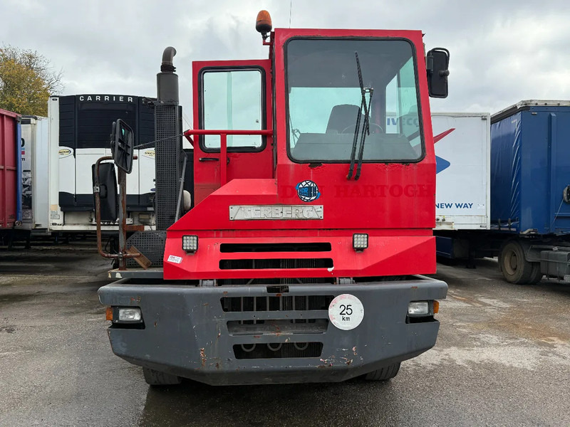 Terberg YT 180 4X2 - HUB REDUCTION + NL REGISTRATION! - جرارات صالات المطارات: صور 2 Terberg YT 180 4X2 - HUB REDUCTION + NL REGISTRATION! - جرارات صالات المطارات: صور 2