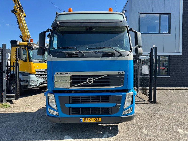 Volvo FH 460 6X2 EURO 5 GARDNER DENVER - شاحنة جرار: صور 2 Volvo FH 460 6X2 EURO 5 GARDNER DENVER - شاحنة جرار: صور 2