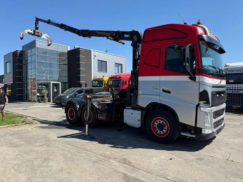 Volvo FH 540 6X4 - EURO 6 + PALFINGER EPSILON S260Z96 - شاحنة كرين: صور 4 Volvo FH 540 6X4 - EURO 6 + PALFINGER EPSILON S260Z96 - شاحنة كرين: صور 4