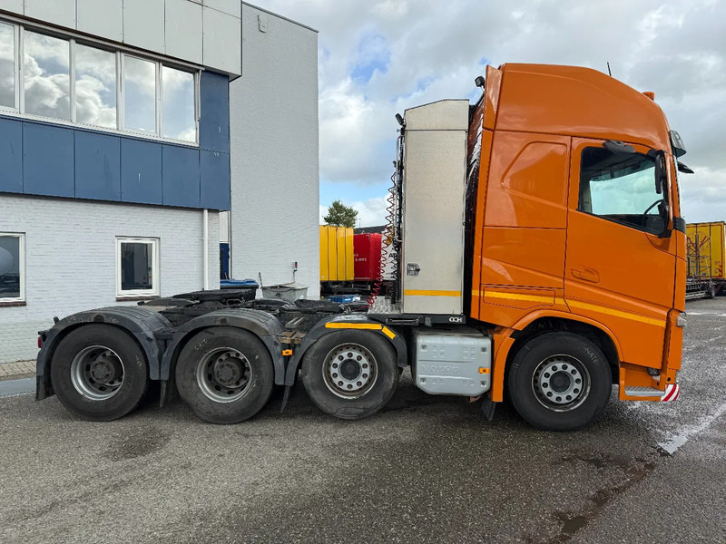 Volvo FH 540, 8X4, 490049 KM, INTARDER TUV 30-06-2026 - شاحنة جرار: صور 5 Volvo FH 540, 8X4, 490049 KM, INTARDER TUV 30-06-2026 - شاحنة جرار: صور 5