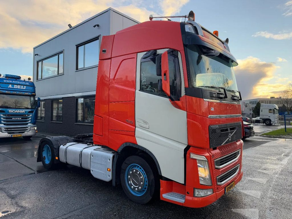 Volvo FH FH420 - شاحنة جرار: صور 3 Volvo FH FH420 - شاحنة جرار: صور 3