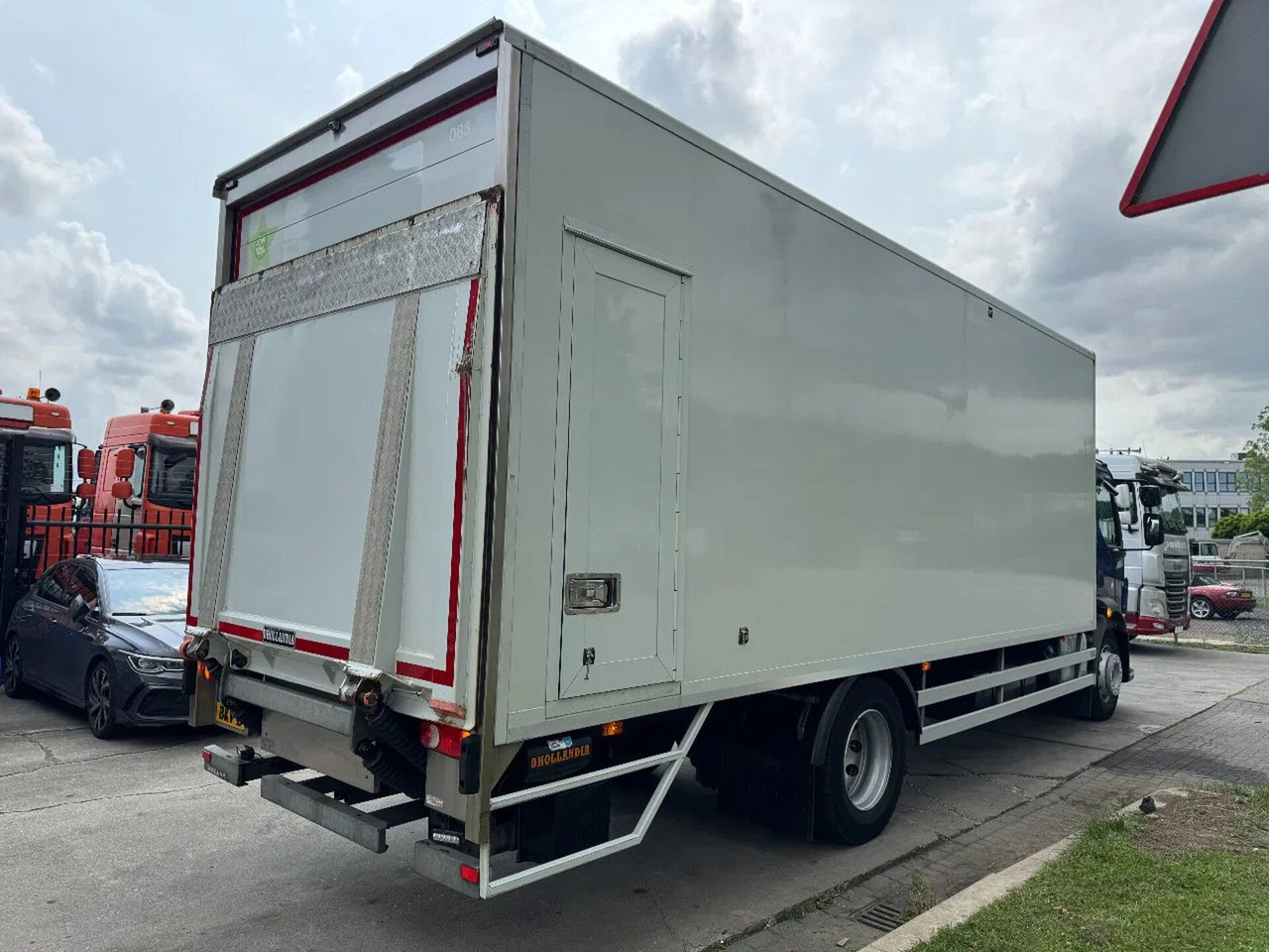 Volvo FL 250 4X2 - EURO 6 + DHOLLANDIA LIFT + TÜV 04-2 - بصندوق مغلق شاحنة: صور 5 Volvo FL 250 4X2 - EURO 6 + DHOLLANDIA LIFT + TÜV 04-2 - بصندوق مغلق شاحنة: صور 5