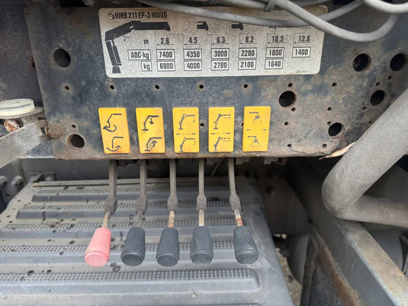 Volvo FM 9.340 6X2 EURO 5 HIAB 211 EP3 + REMOTE CONTROL - شاحنة كرين: صور 5 Volvo FM 9.340 6X2 EURO 5 HIAB 211 EP3 + REMOTE CONTROL - شاحنة كرين: صور 5