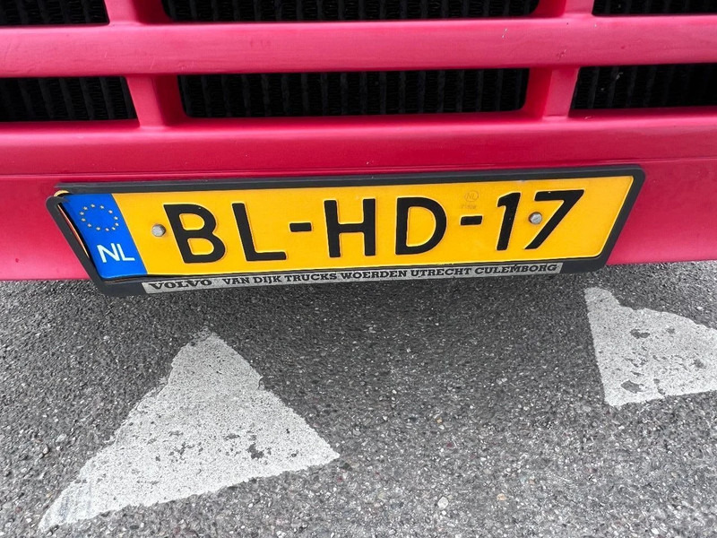 Volvo NH 12.460 4X2 - *MARGE* - EURO 2 - شاحنة جرار: صور 4 Volvo NH 12.460 4X2 - *MARGE* - EURO 2 - شاحنة جرار: صور 4