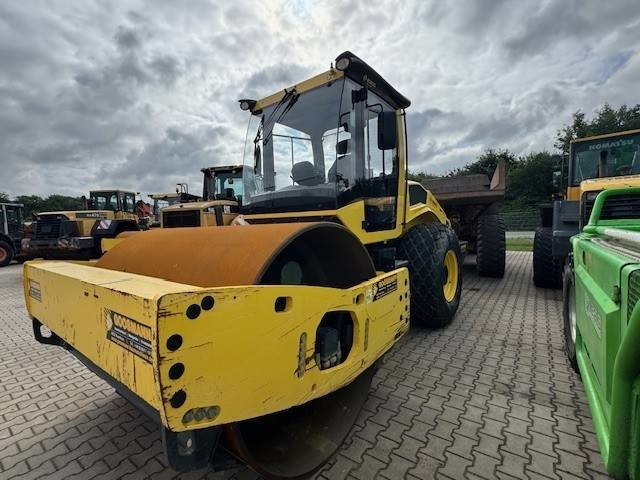 BOMAG BW 213 D-5 - مدحلة الأسفلت: صور 3 BOMAG BW 213 D-5 - مدحلة الأسفلت: صور 3