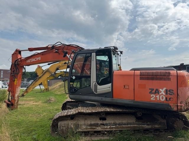 HITACHI ZX 210LC - حفارات زحافة: صور 4 HITACHI ZX 210LC - حفارات زحافة: صور 4