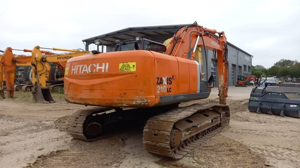 Hitachi ZX 210 LC-3 - حفارات زحافة: صور 5 Hitachi ZX 210 LC-3 - حفارات زحافة: صور 5