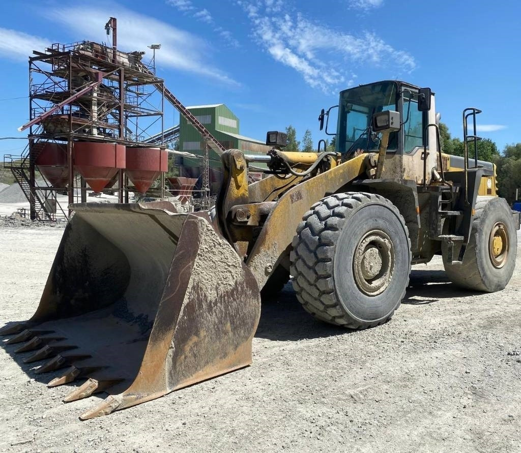 KOMATSU WA 470-3 - اللودر بعجل: صور 1 KOMATSU WA 470-3 - اللودر بعجل: صور 1