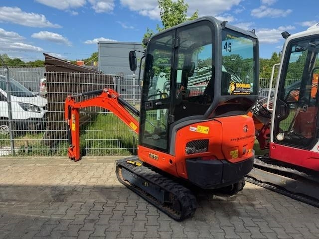 KUBOTA KX018-4 - حفارة مصغرة: صور 1 KUBOTA KX018-4 - حفارة مصغرة: صور 1