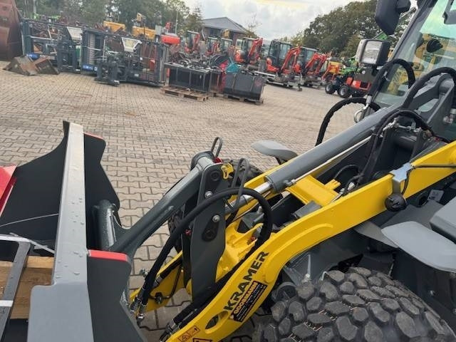 Kramer 5045 - اللودر بعجل: صور 4 Kramer 5045 - اللودر بعجل: صور 4