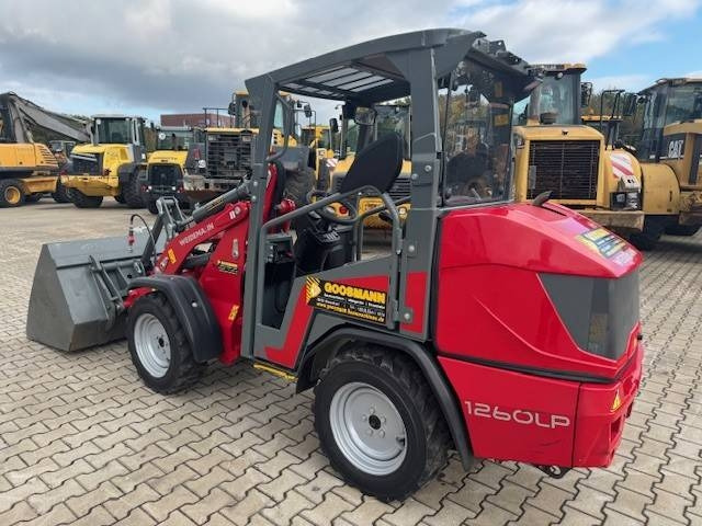 Weidemann 1260LP - اللودر بعجل: صور 1 Weidemann 1260LP - اللودر بعجل: صور 1