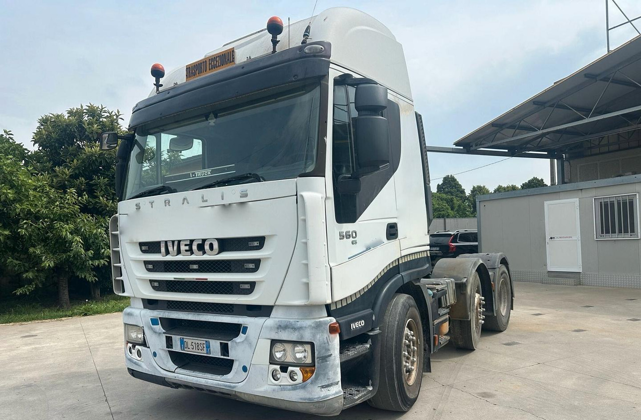 Trattore stradale Stralis 6x2 eccezionale - شاحنة جرار: صور 2 Trattore stradale Stralis 6x2 eccezionale - شاحنة جرار: صور 2