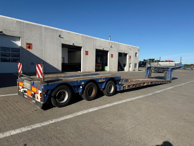Faymonville Lowbed / Tieflader / Sengetrailer - عربة مسطحة منخفضة نصف مقطورة: صور 5 Faymonville Lowbed / Tieflader / Sengetrailer - عربة مسطحة منخفضة نصف مقطورة: صور 5