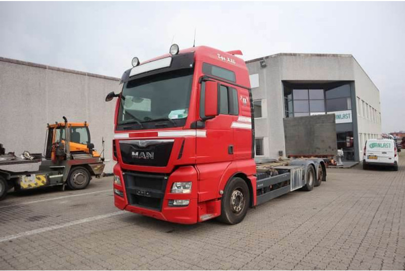 MAN TGX 26.440 EURO 6 - شاحنات الحاويات / جسم علوي قابل للتغيير شاحنة: صور 1 MAN TGX 26.440 EURO 6 - شاحنات الحاويات / جسم علوي قابل للتغيير شاحنة: صور 1