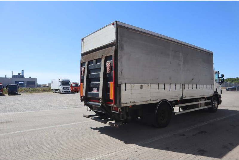 Scania P 94-230 Curtainsider/Plane/Gardin - شاحنة ستارة: صور 3 Scania P 94-230 Curtainsider/Plane/Gardin - شاحنة ستارة: صور 3