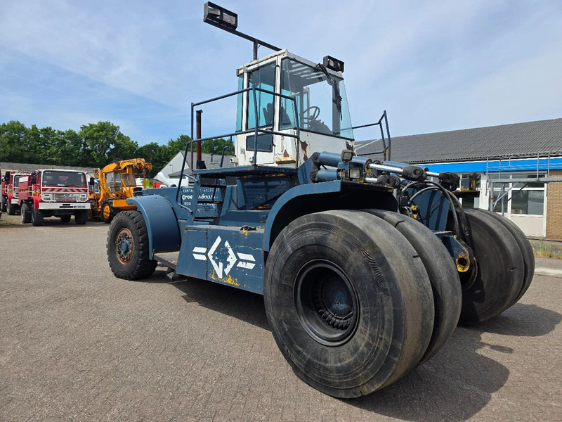Hyster H44.OOC-16CH Complete with spreader - موبايل كرين: صور 4 Hyster H44.OOC-16CH Complete with spreader - موبايل كرين: صور 4