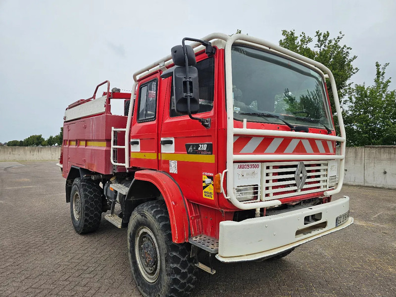 Renault M210 Arbois 3500L - المطافئ: صور 3 Renault M210 Arbois 3500L - المطافئ: صور 3