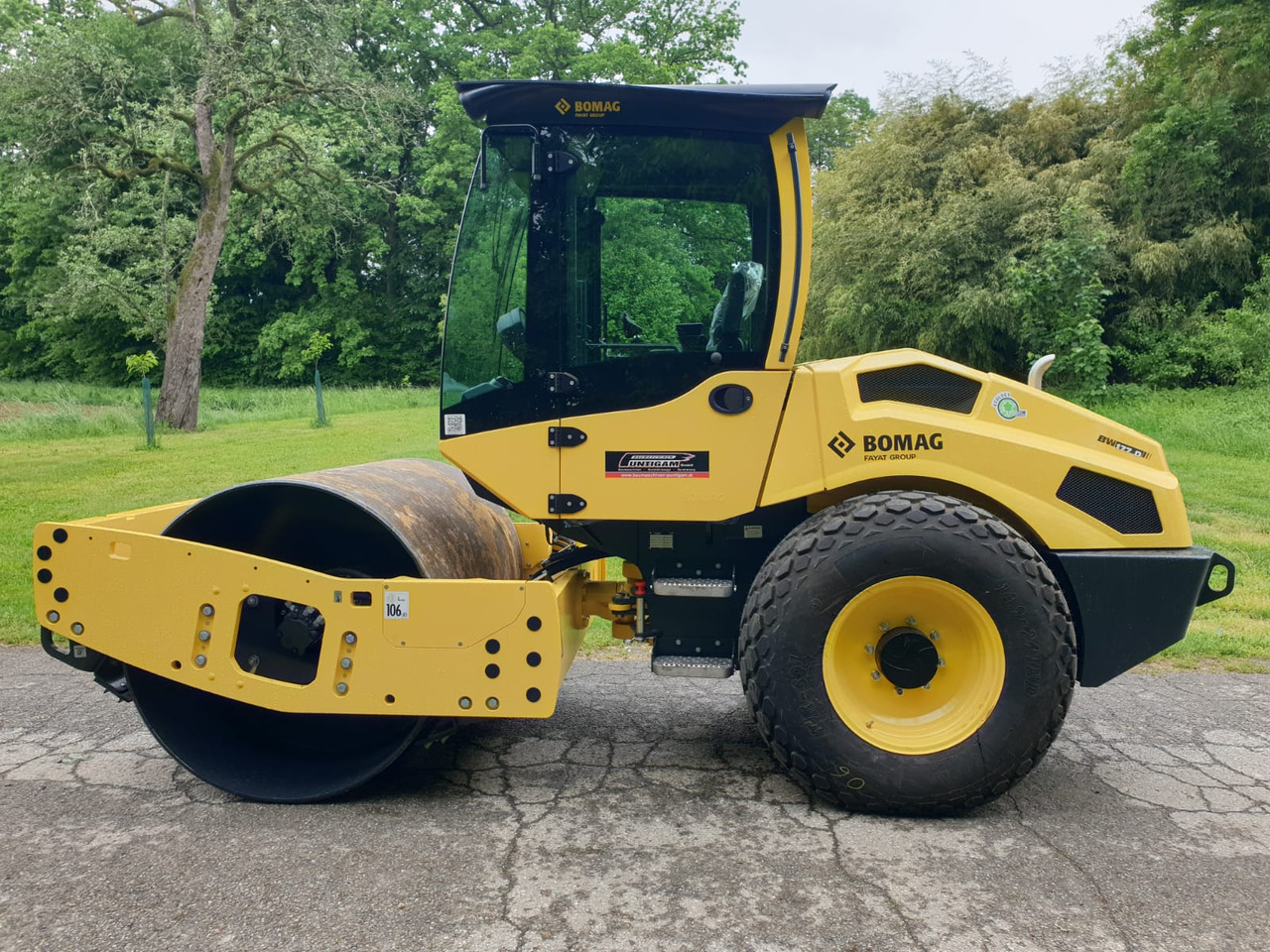BOMAG BW 177 D-5 PL - مدحلة الأسفلت: صور 1 BOMAG BW 177 D-5 PL - مدحلة الأسفلت: صور 1