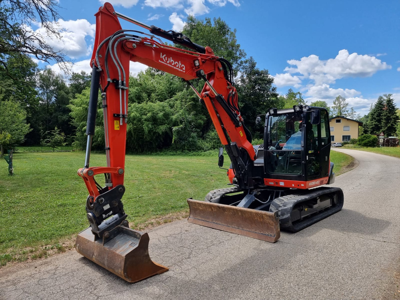 KUBOTA KX 080-4a2 - حفارة مصغرة: صور 3 KUBOTA KX 080-4a2 - حفارة مصغرة: صور 3