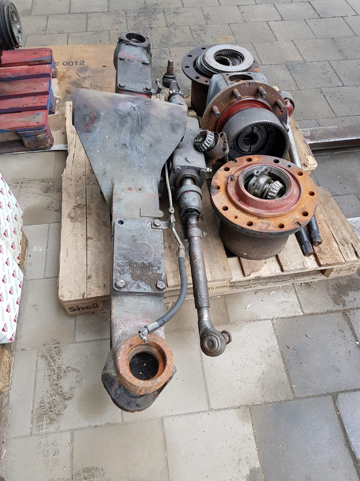 Liebherr A924B - المحور و قطع الغيار - حفارة على عجلات: صور 1 Liebherr A924B - المحور و قطع الغيار - حفارة على عجلات: صور 1
