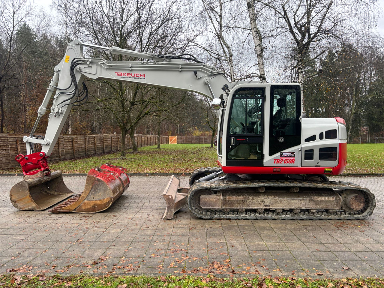 TAKEUCHI TB 2150 R - حفارات زحافة: صور 1 TAKEUCHI TB 2150 R - حفارات زحافة: صور 1