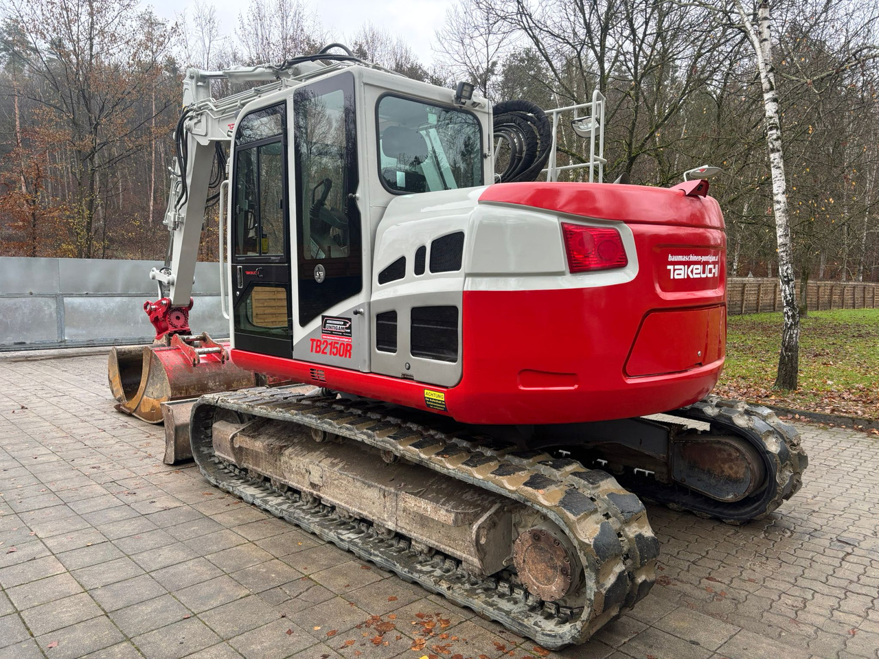 TAKEUCHI TB 2150 R - حفارات زحافة: صور 5 TAKEUCHI TB 2150 R - حفارات زحافة: صور 5