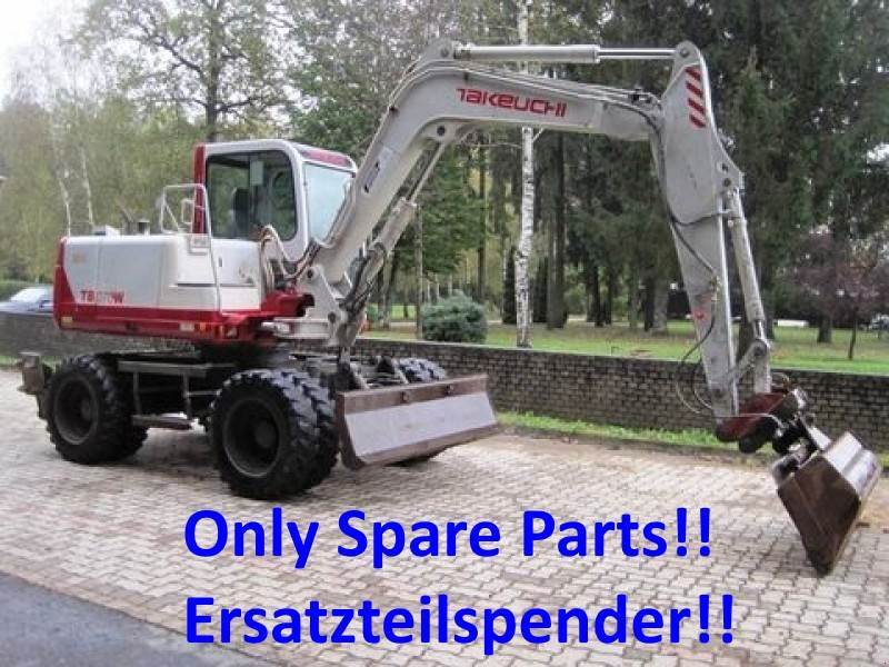 Takeuchi TB 070W - حفارة على عجلات: صور 1 Takeuchi TB 070W - حفارة على عجلات: صور 1