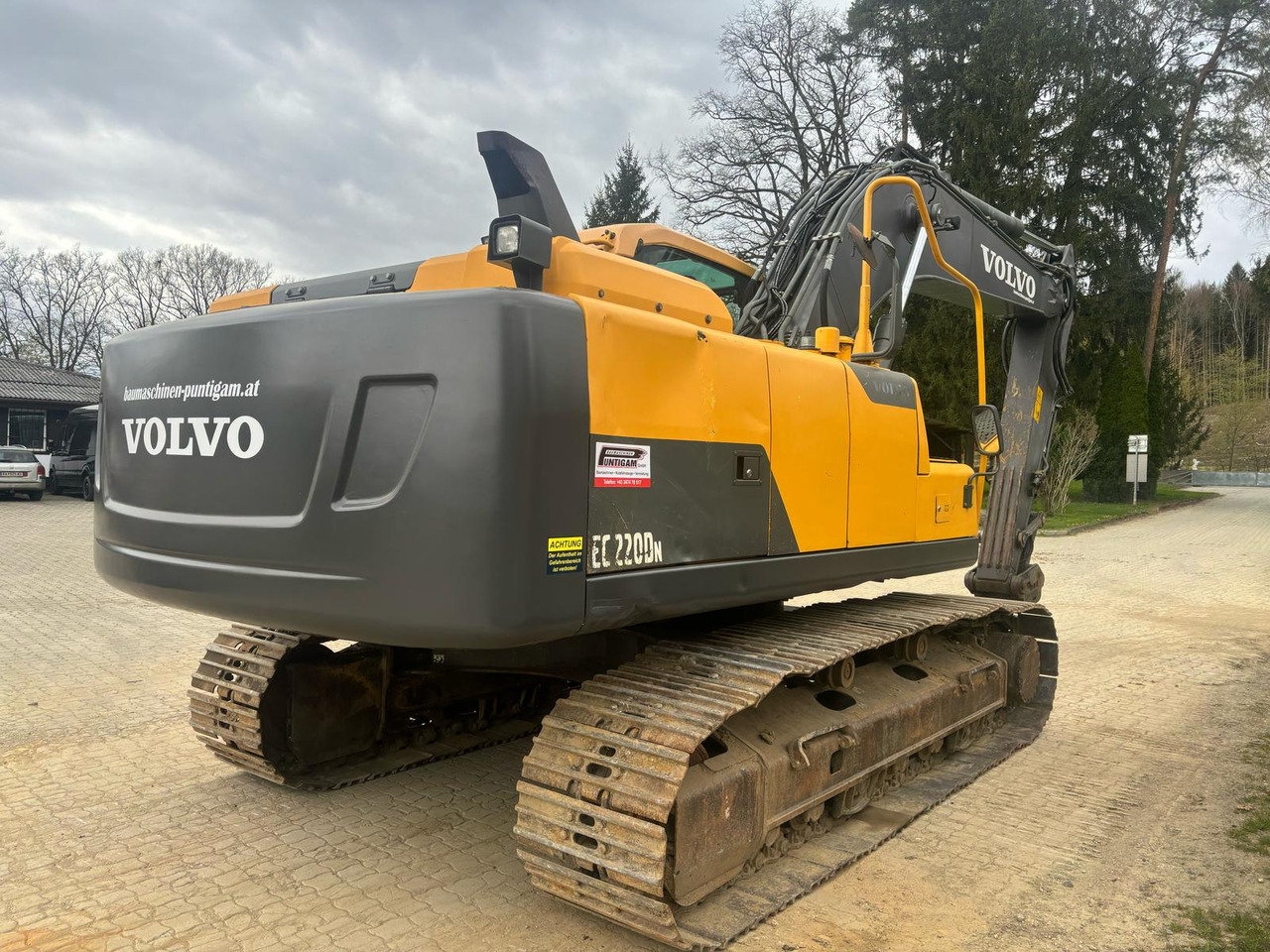 Volvo EC 220 DN - حفارات زحافة: صور 5 Volvo EC 220 DN - حفارات زحافة: صور 5