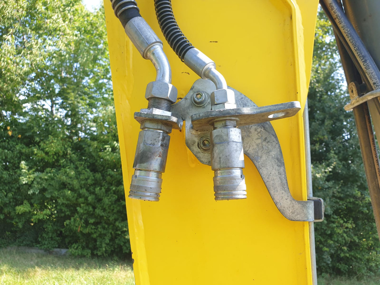 حفارة على عجلات WACKER Neuson EW 65: صور 12