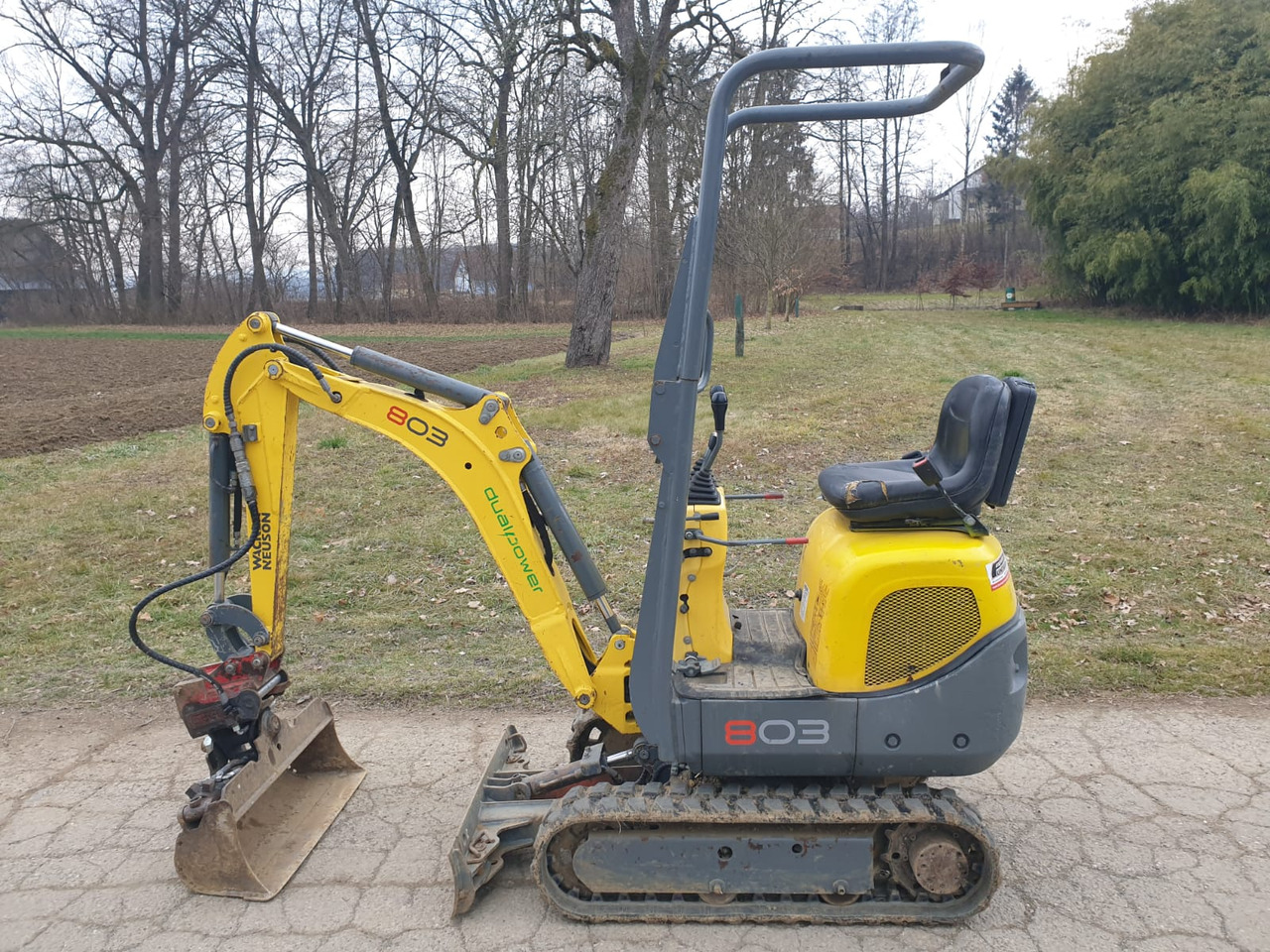 Wacker Neuson 803 - حفارة مصغرة: صور 1 Wacker Neuson 803 - حفارة مصغرة: صور 1