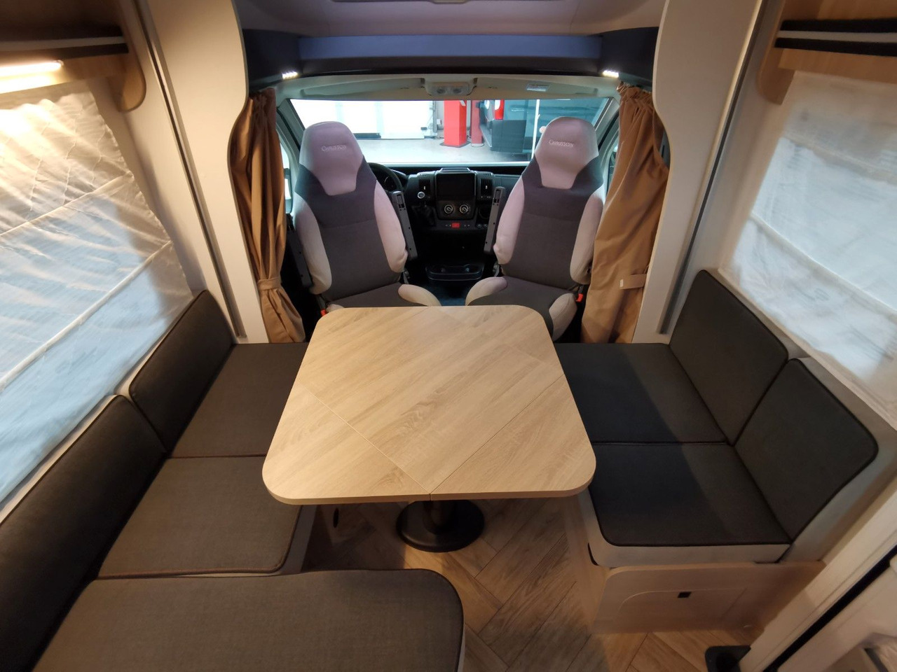 Chausson 724 ETAPE - LINE / 140PS /ZUBHÖR & CONNECT-PAKET إيجار Chausson 724 ETAPE - LINE / 140PS /ZUBHÖR & CONNECT-PAKET: صور 14