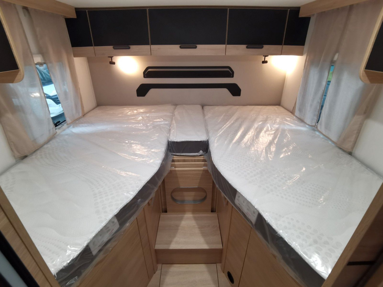 Chausson 797 TITANIUM / - 2026 - / EINZELBETTEN & HUBBETT إيجار Chausson 797 TITANIUM / - 2026 - / EINZELBETTEN & HUBBETT: صور 20