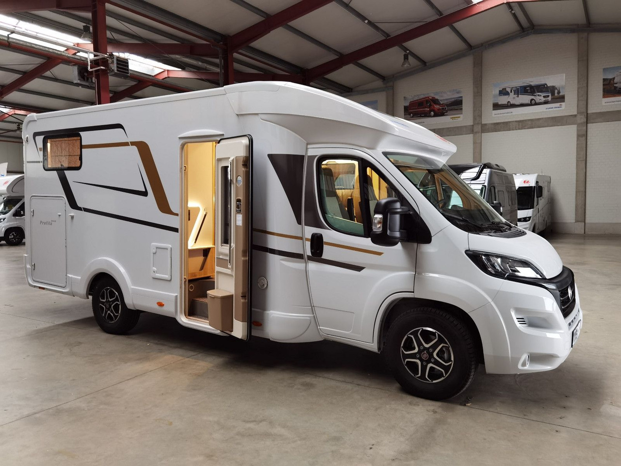 Eura Mobil PROFILA T 695 EB / 140PS/ MONDIAL / EINZELBETTEN إيجار Eura Mobil PROFILA T 695 EB / 140PS/ MONDIAL / EINZELBETTEN: صور 9