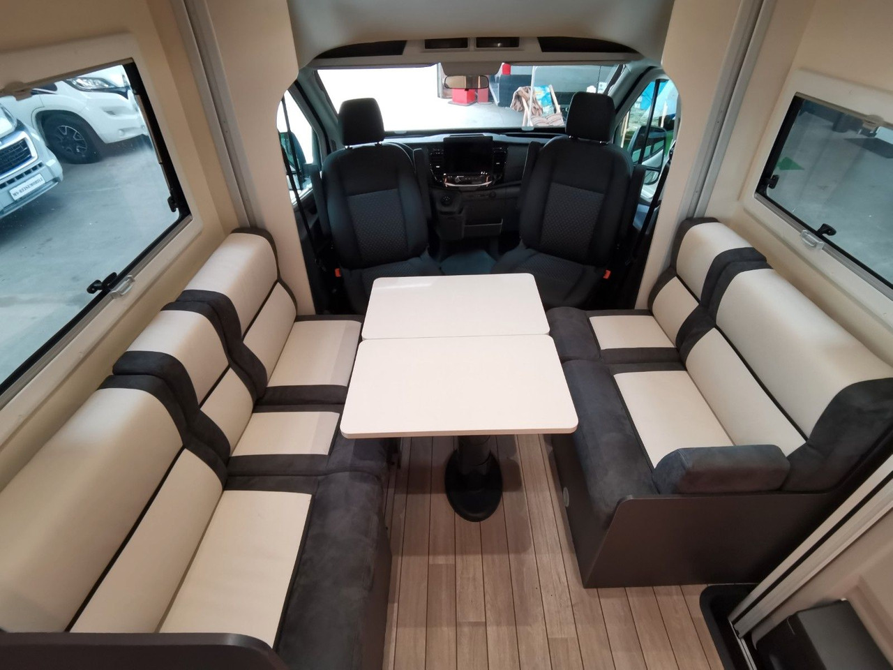 موتر هوم شبه متكامل Forster T 639 LF /-2026- / 165 PS-8G / HUBBETT & RAUMBAD: صور 15